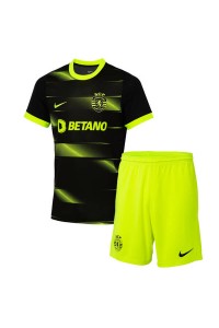 Sporting CP Babyklær Borte Fotballdrakt til barn 2022-23 Korte ermer (+ Korte bukser)